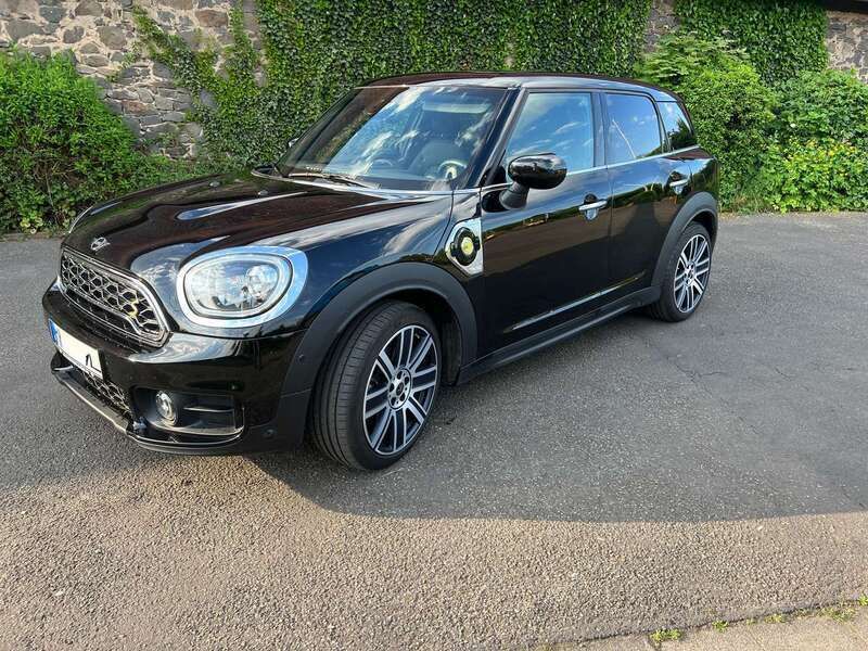 Schwarz Gebraucht 2020 Mini Cooper S Countryman SUV | 24.950 € (Fairer Preis) - Bild 1/4