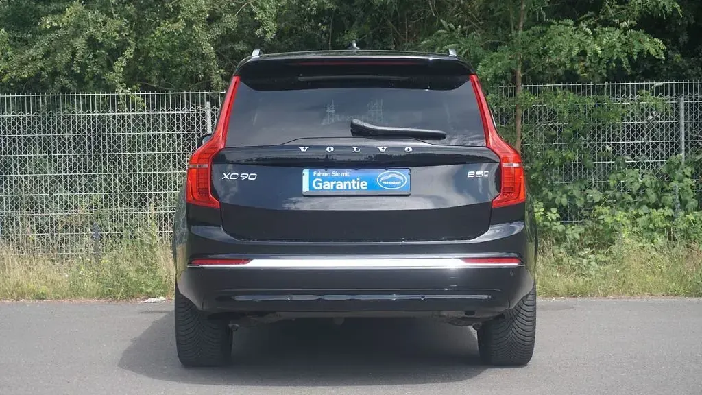 Gebraucht Volvo XC90 Plus 235 PS (172 kW) 2024 Schwarz SUV