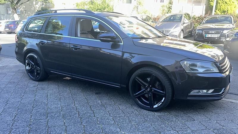 Gebraucht VW Passat 170 PS (125 kW) 2011 Braun Kombi