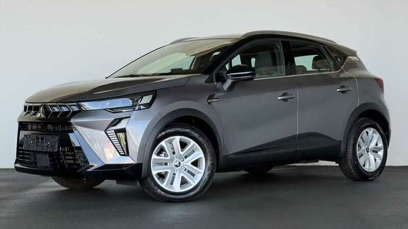 Grau / anthrazitgrau Gebraucht 2024 Mitsubishi ASX Intense SUV | 27.470 € (Fairer Preis) - Bild 1/4