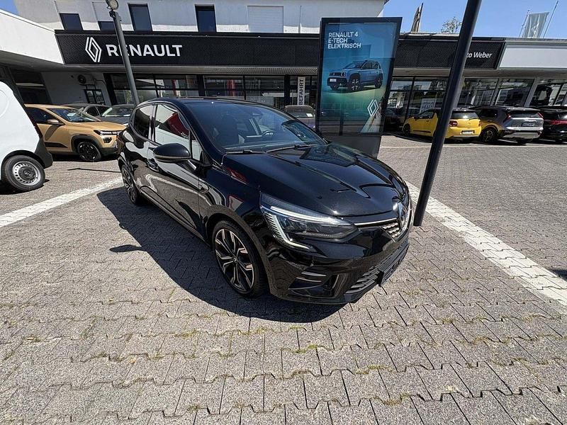 Gebraucht Renault Clio V 91 PS (66 kW) 2022 Schwarz Limousine