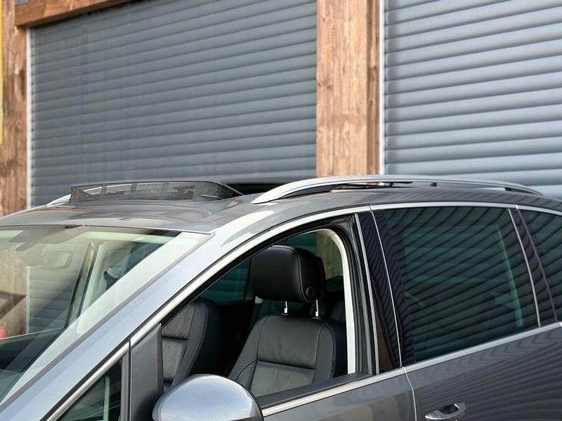 Gebraucht VW Sharan Highline 220 PS (161 kW) 2017 Grau Van / Kleinbus