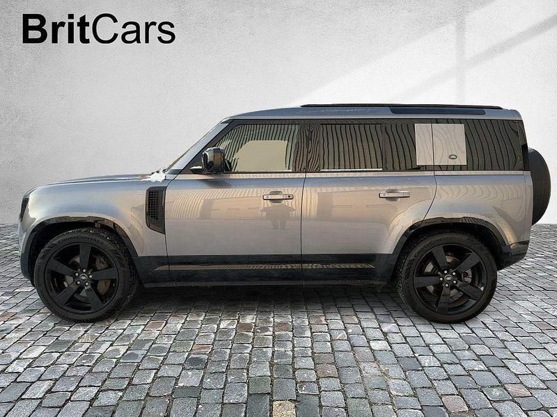 Gebraucht Land Rover Defender SE Dynamic 300 PS (220 kW) 2022 Grau SUV