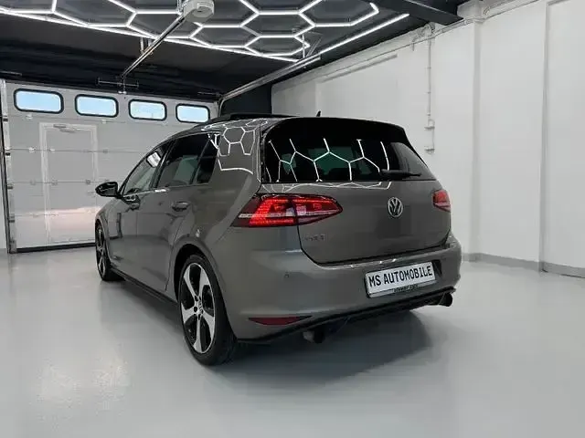 Gebraucht VW Golf VII GTI 290 PS (213 kW) 2016 Schwarz Limousine