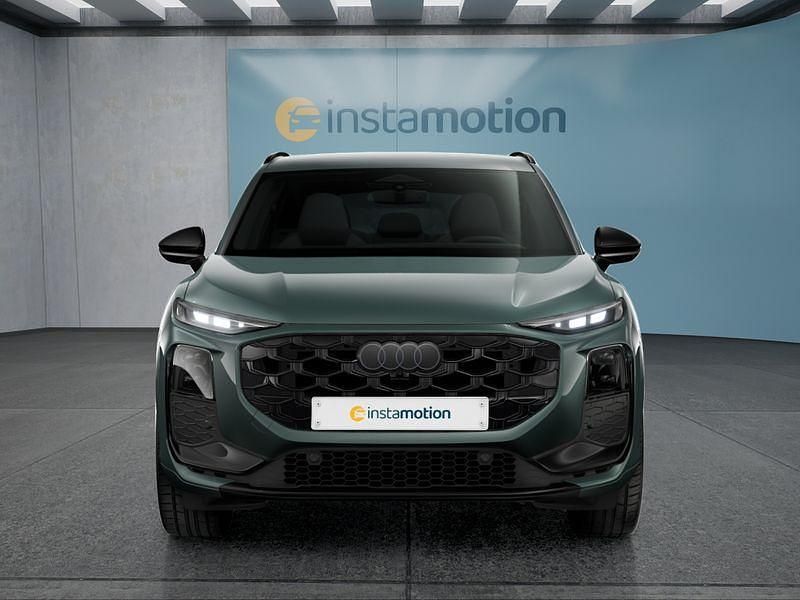 Neu Audi Q3 S-Line 150 PS (110 kW) 2026 Grau SUV