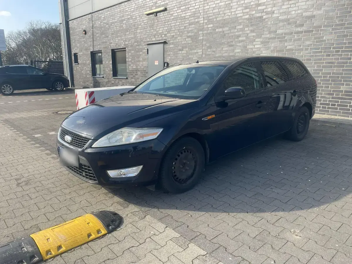 Gebraucht Ford Mondeo 145 PS (106 kW) 2007 Blau Kombi