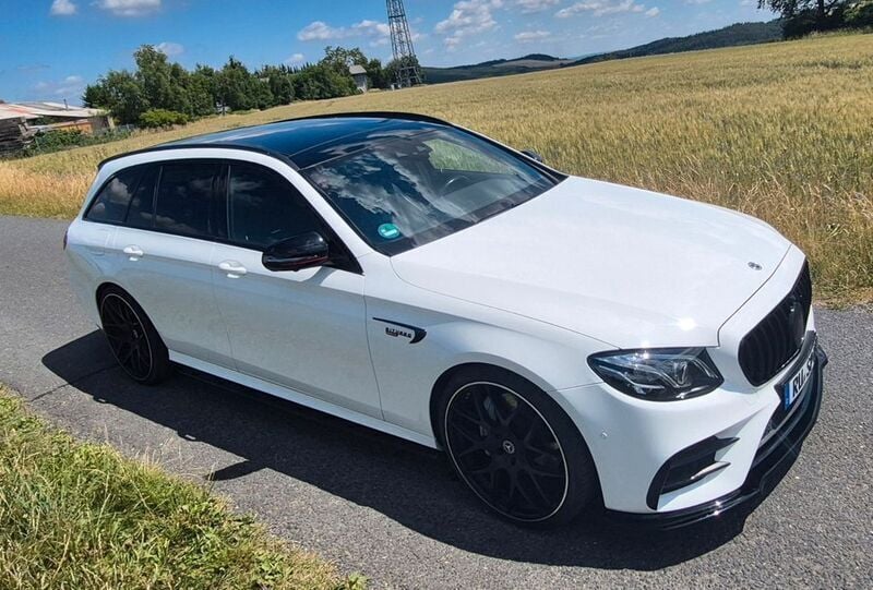 Weiß Gebraucht 2018 Mercedes E43 AMG AMG Limousine | 34.500 € (Guter Preis) - Bild 1/4