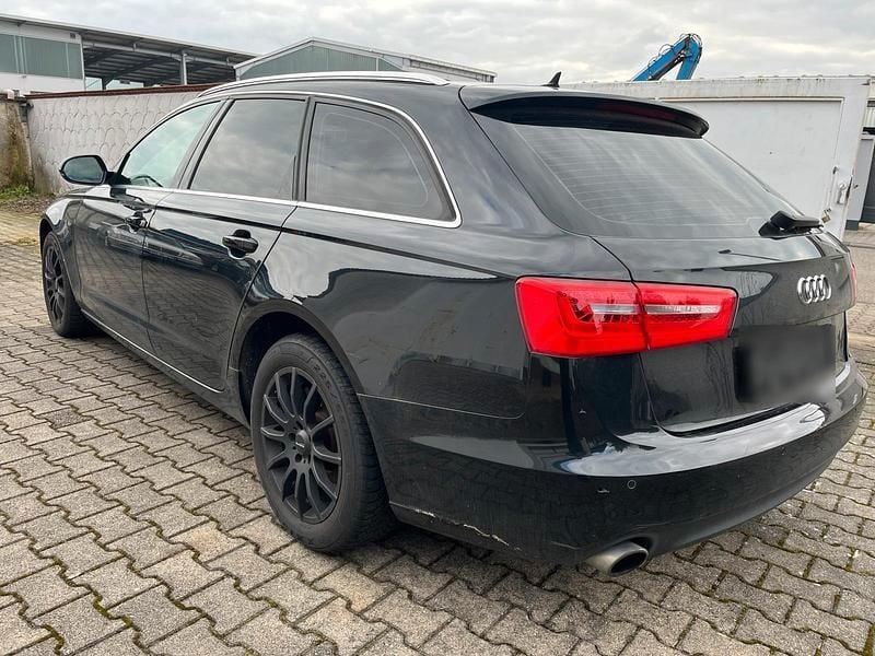 Gebraucht Audi A6 190 PS (139 kW) 2014 Schwarz Kombi