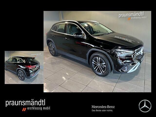 Schwarz Gebraucht 2024 Mercedes GLA180 Advanced SUV | 35.750 € (Fairer Preis) - Bild 1/2