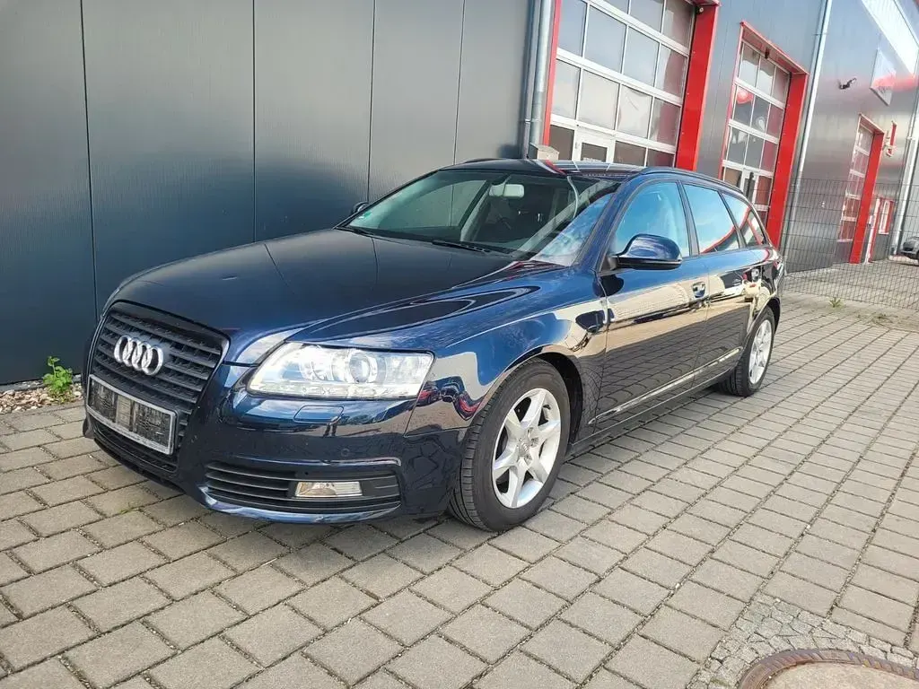 Second-hand Audi A6 Sport 170 CP (125 kW) 2011 Albastru Break