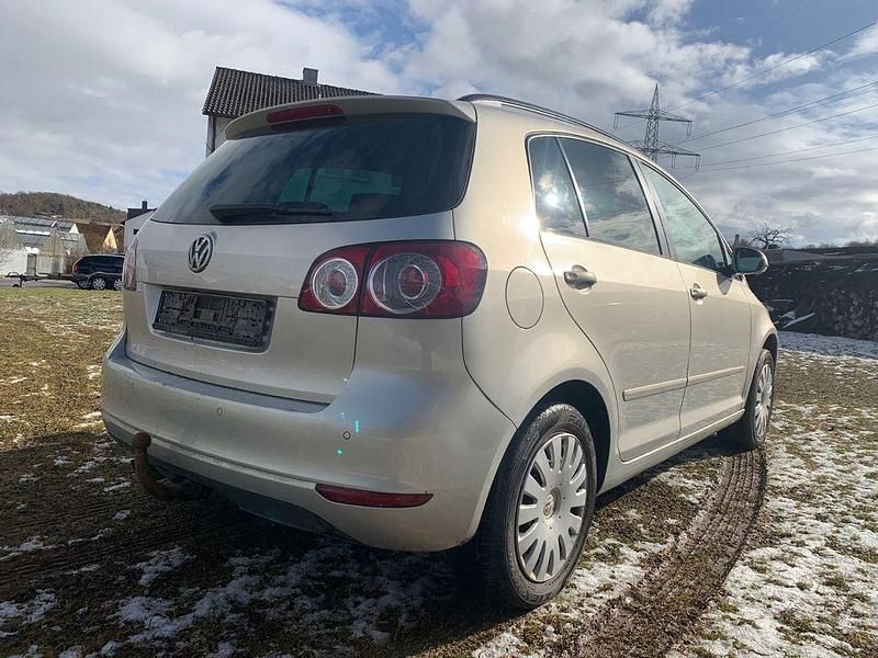 Gebraucht VW Golf Plus Cross Comfortline 122 PS (89 kW) 2009 Silber Van / Kleinbus