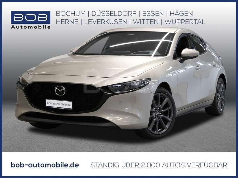 Platinum quartz (silber) Gebraucht 2025 Mazda 3 Exclusive-Line Limousine | 28.099 € (Superpreis) - Bild 1/3