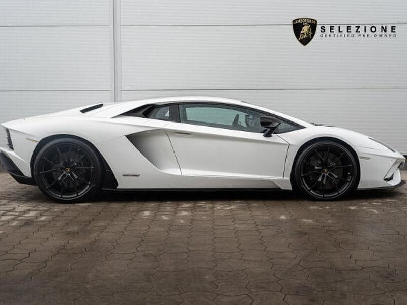 Gebraucht Lamborghini Aventador 740 PS (544 kW) 2019 Weiß Coupé