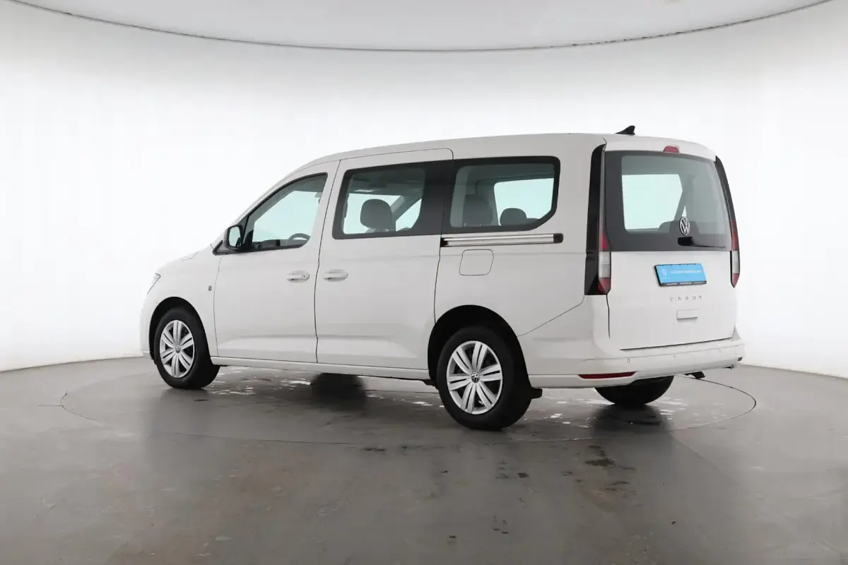 Gebraucht VW Caddy Basis 122 PS (89 kW) 2022 Weiß Van / Kleinbus