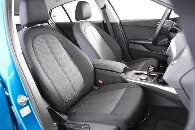 Gebraucht BMW 116 Advantage 109 PS (80 kW) 2023 Blau Kleinwagen