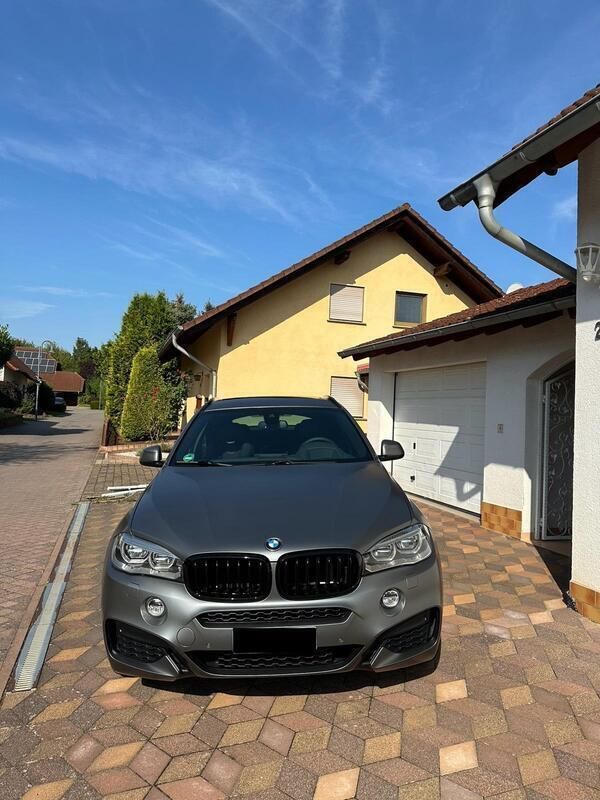 Grau Gebraucht 2015 BMW X6 M Sport SUV | 29.870 € (Fairer Preis) - Bild 1/4