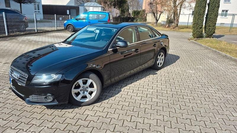 Gebraucht Audi A4 Attraction 120 PS (88 kW) 2008 Schwarz Limousine