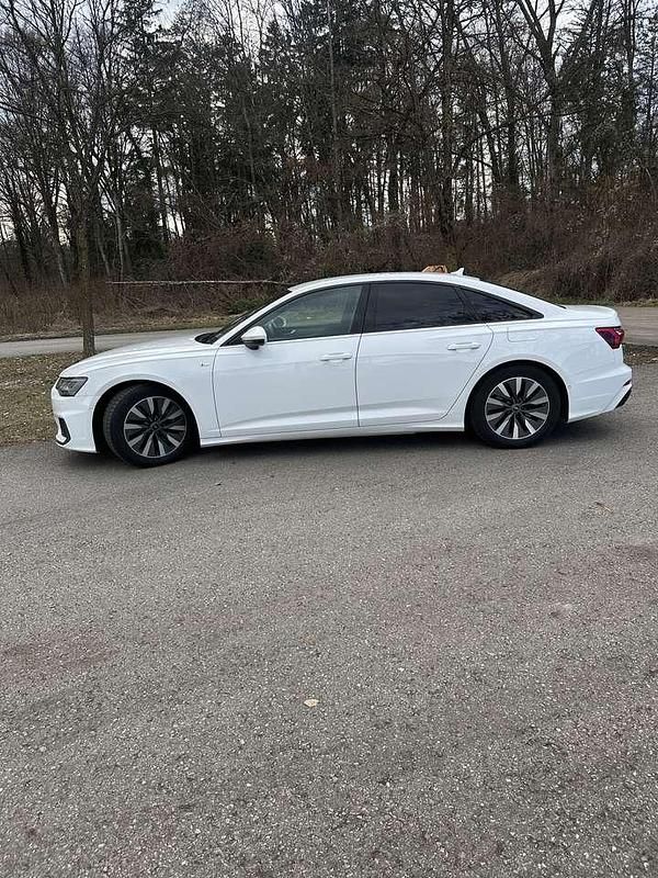 Używany Audi A6 Basis 299 KM (219 kW) 2020 Biały Sedan/Limuzyna