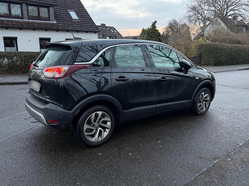 Gebraucht Opel Crossland X Innovation 131 PS (96 kW) 2018 Schwarz SUV