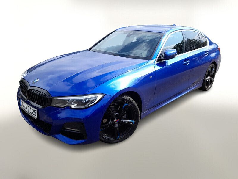 Blau Gebraucht 2020 BMW 320 M Sport Limousine | 34.988 € (Etwas zu teuer) - Bild 1/4