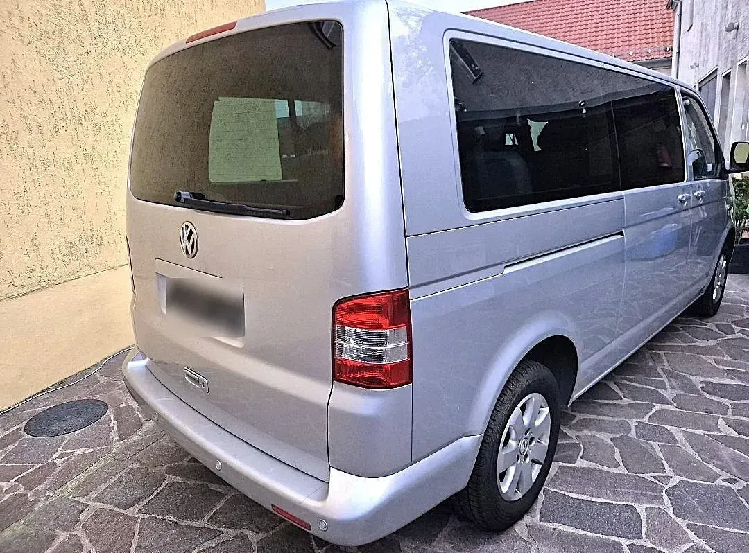 Gebraucht VW Caravelle 174 PS (127 kW) 2007 Silber Van