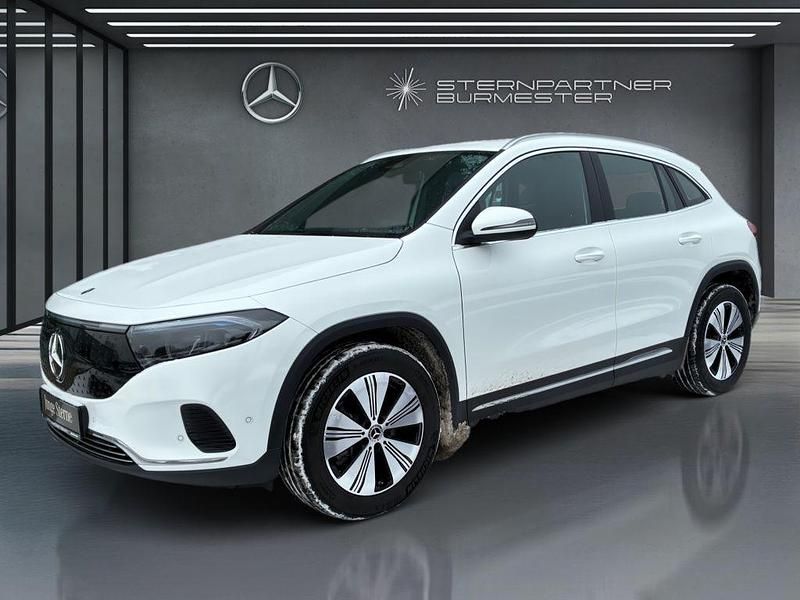 Gebraucht Mercedes EQA300 Progressive 167 kW (228 PS) 2024 Unilack polarweiß SUV