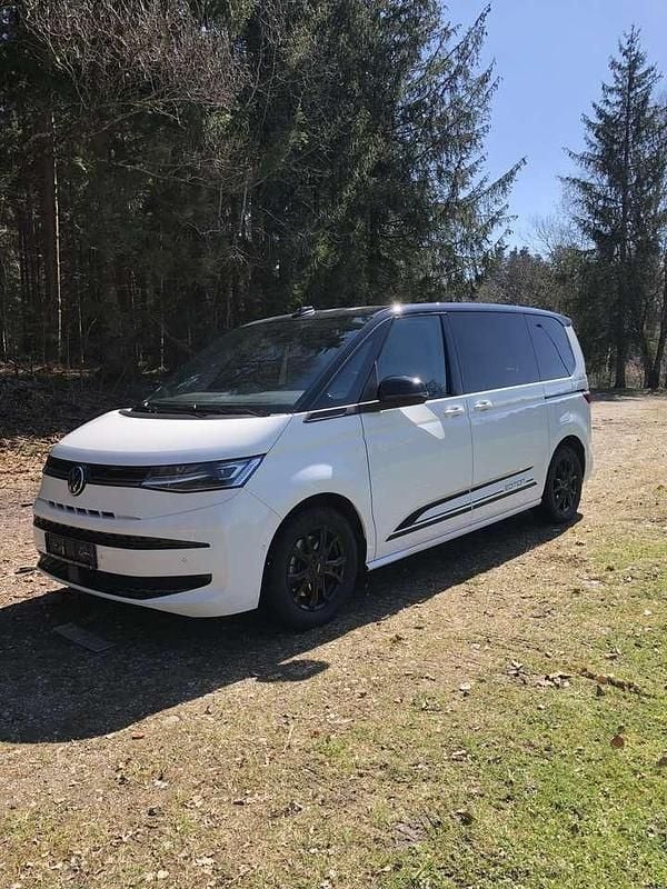 Weiß Gebraucht 2024 VW T7 Edition Van | 56.800 € (Guter Preis) - Bild 1/4
