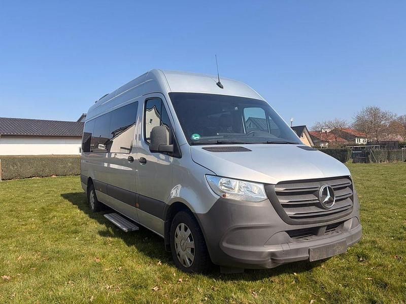 Gebraucht Mercedes Sprinter 163 PS (119 kW) 2021 Silber Van