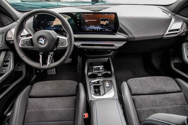 Neu BMW 120 M Sport 170 PS (125 kW) 2025 Grau Kleinwagen