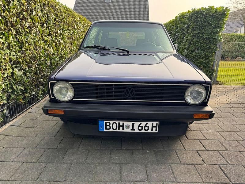 Gebraucht VW Golf I GTI 110 PS (80 kW) 1982 Blau Kleinwagen