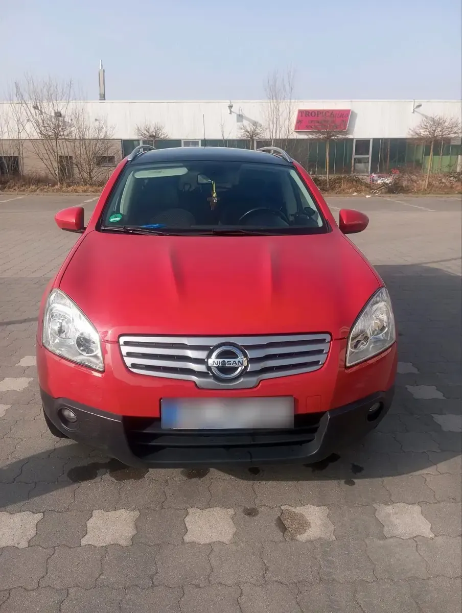 Gebraucht Nissan Qashqai +2 114 PS (83 kW) 2010 Rot SUV