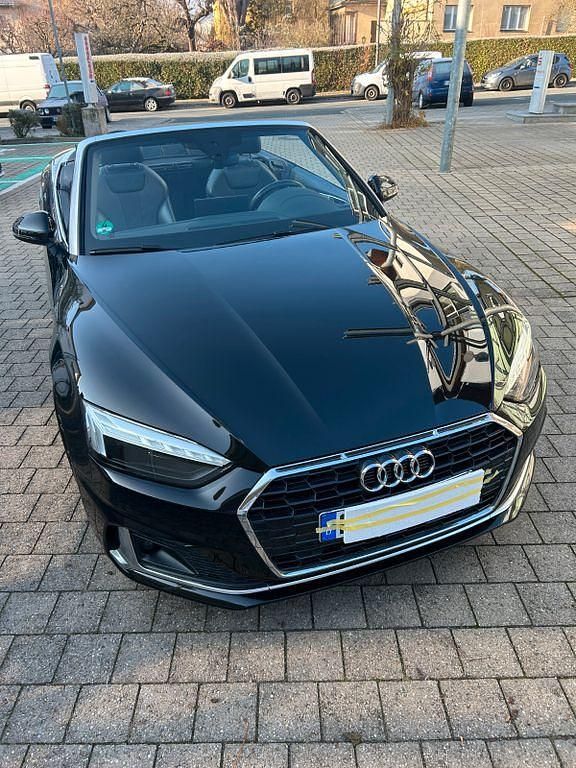 Schwarz Gebraucht 2020 Audi A5 Cabriolet Ambiente Cabrio | 28.900 € (Fairer Preis) - Bild 1/4