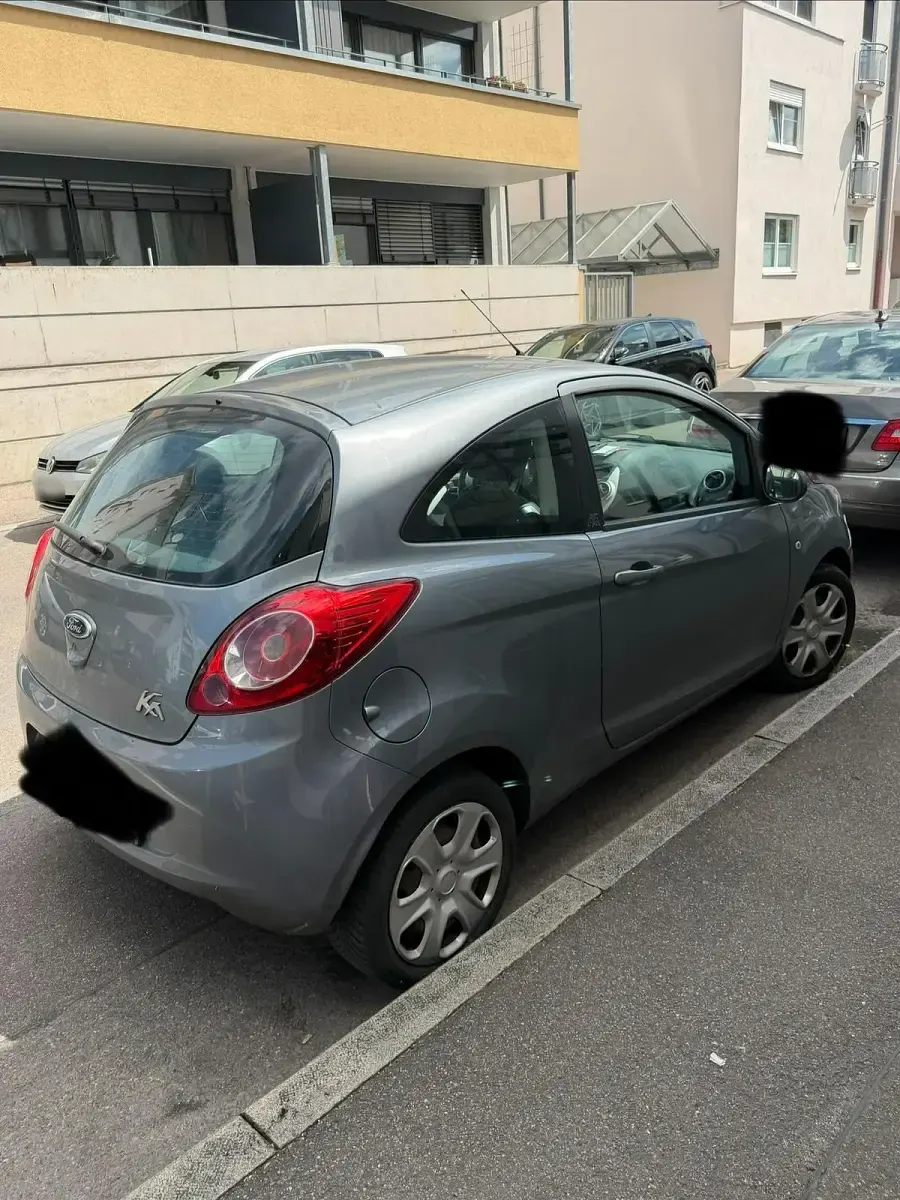 Gebraucht Ford Ka 69 PS (50 kW) 2009 Grau Kleinwagen
