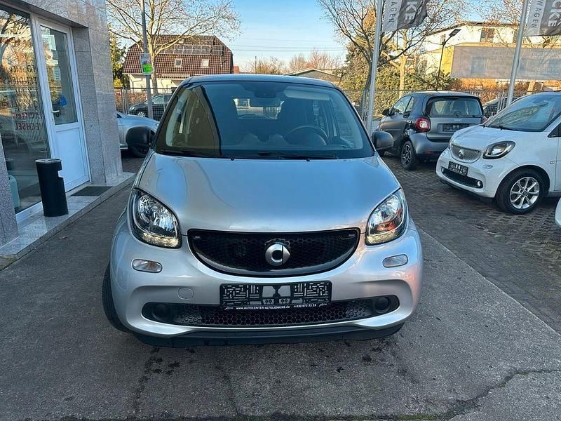 Silber Gebraucht 2018 Smart ForFour Basis Kleinwagen | 6.950 € (Fairer Preis) - Bild 1/4