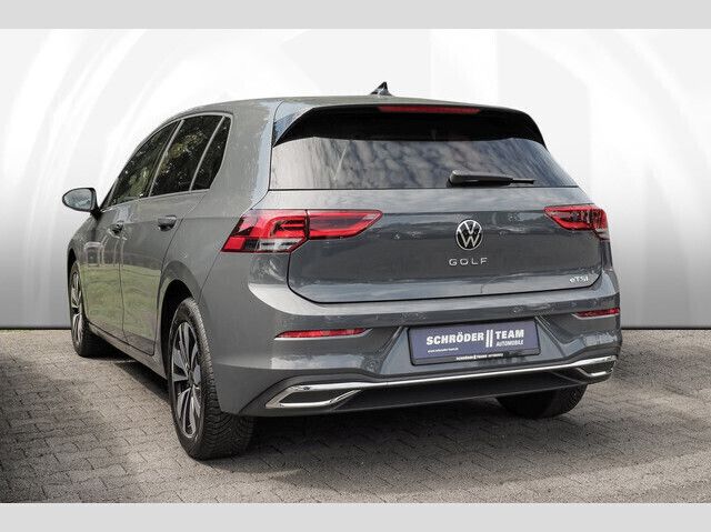 Gebraucht VW Golf VIII Move 131 PS (96 kW) 2023 Grau Limousine