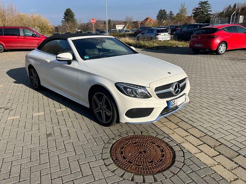 Gebraucht Mercedes C200 AMG 184 PS (135 kW) 2018 Weiß Cabrio