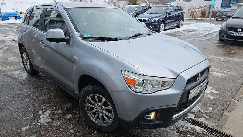 Silber Gebraucht 2010 Mitsubishi ASX Invite SUV | 7.350 € (Etwas zu teuer) - Bild 1/4