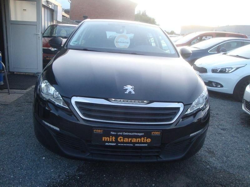 Schwarz Gebraucht 2014 Peugeot 308 Access Limousine | 5.499 € (Etwas zu teuer) - Bild 1/4