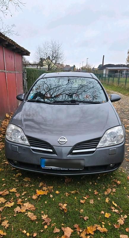 Grau Gebraucht 2002 Nissan Primera Kombi | 2.000 € (Etwas zu teuer) - Bild 1/4