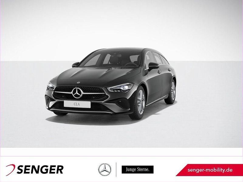 Unilack nachtschwarz Gebraucht 2024 Mercedes CLA180 Shooting Brake Kombi | 29.980 € - Bild 1/3