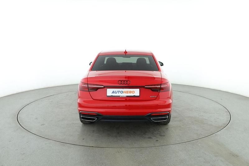 Gebraucht Audi A4 Advanced 190 PS (139 kW) 2020 Rot Limousine