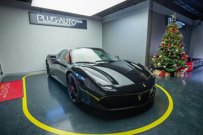 Gebraucht Ferrari 488 669 PS (492 kW) 2018 Schwarz Cabrio