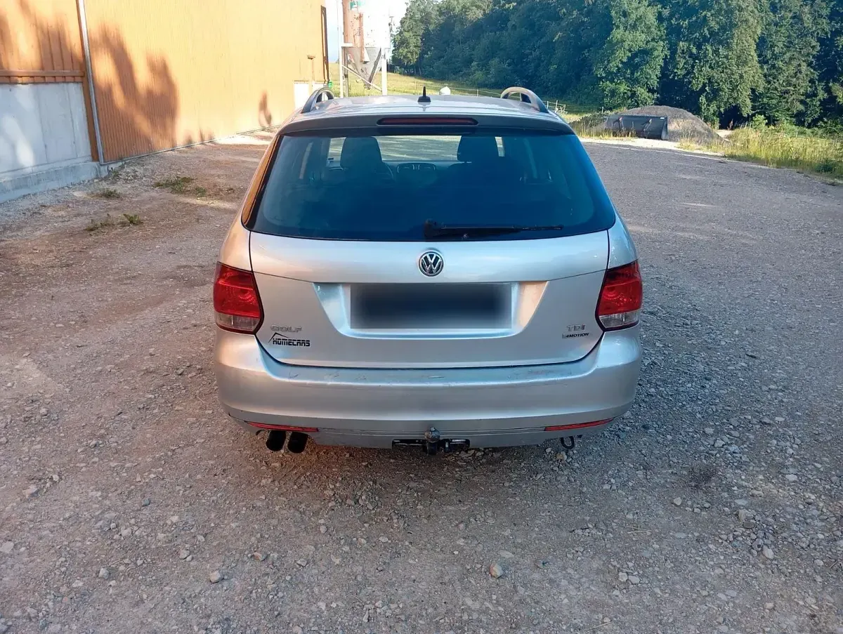 Gebraucht VW Golf VI Comfortline 105 PS (77 kW) 2011 Silber Kleinwagen
