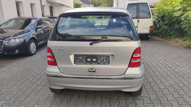 Gebraucht Mercedes A140 Classic 82 PS (60 kW) 2002 Polarsilber  metalliclack Kleinwagen