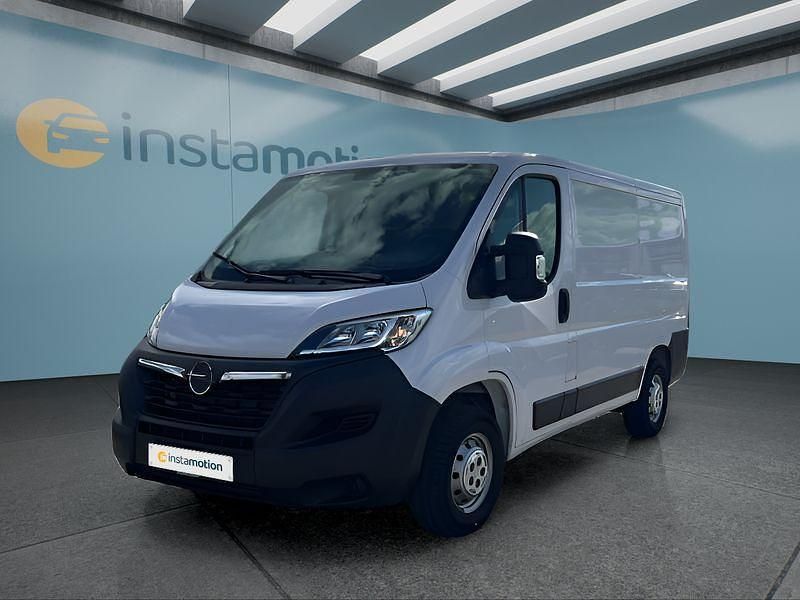 Weiß Gebraucht 2023 Opel Movano Van | 22.499 € (Fairer Preis) - Bild 1/4
