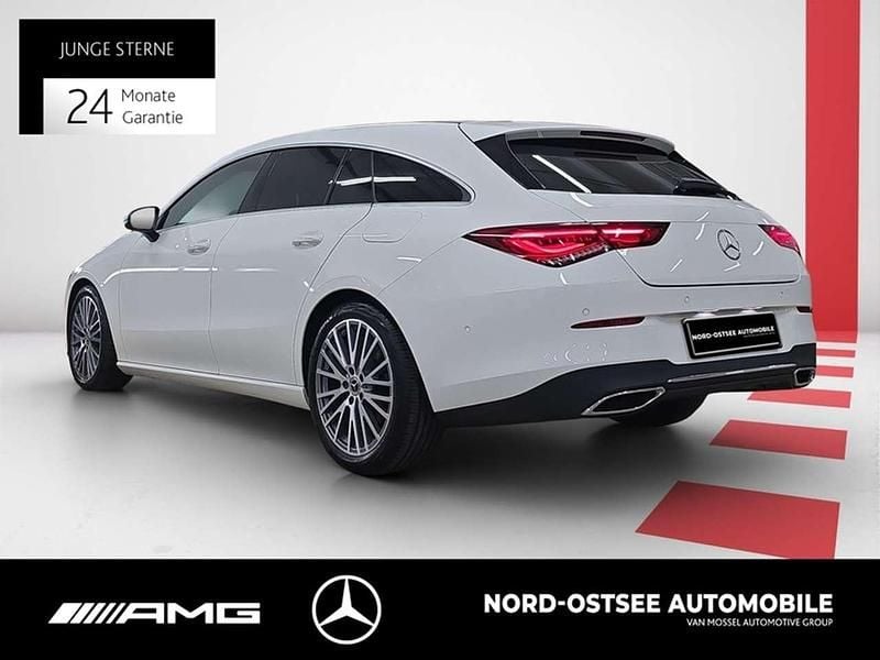 Gebraucht Mercedes CLA200 Progressive 150 PS (110 kW) 2021 Unilack polarweiß Kombi