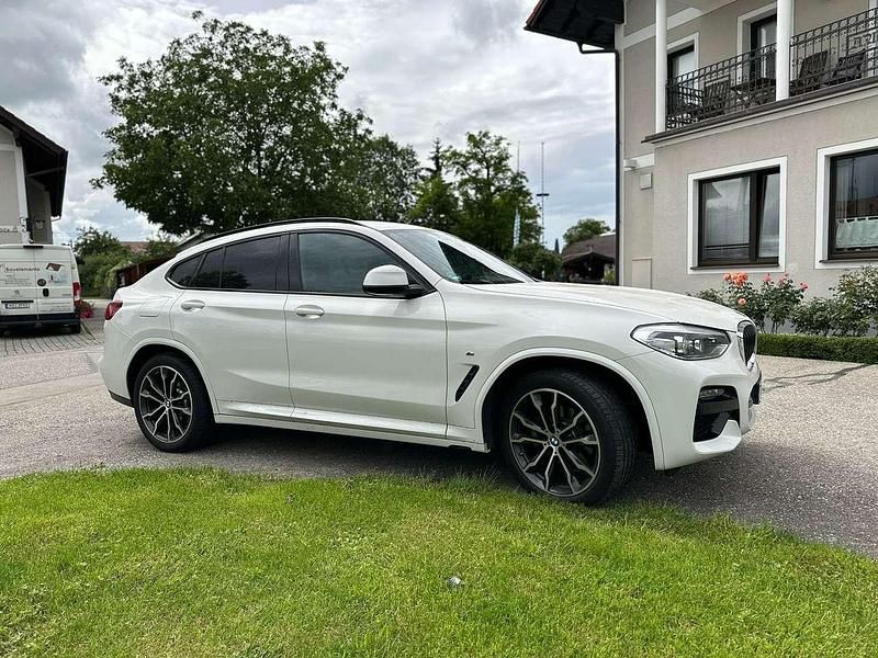 Weiß Gebraucht 2021 BMW X4 M Sport SUV | 41.900 € (Fairer Preis) - Bild 1/4