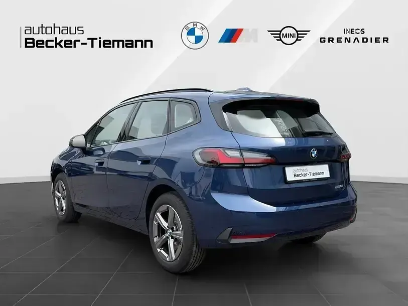 Occasion BMW 220 Active Tourer Efficient Dynamics 170 ch (125 kW) 2025 Bleue Monospace