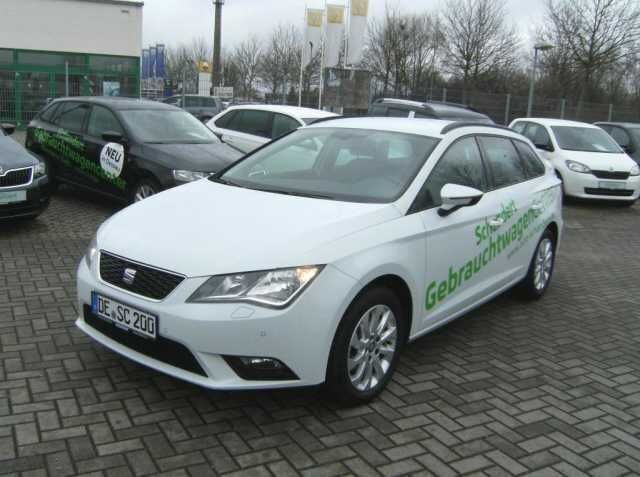 Gebraucht Seat Leon Style 150 PS (110 kW) 2014 Weiß metallic Kombi