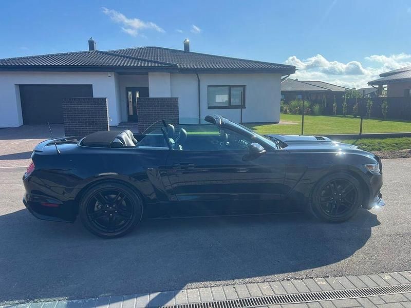 Gebraucht Ford Mustang 305 PS (224 kW) 2017 Schwarz Cabrio